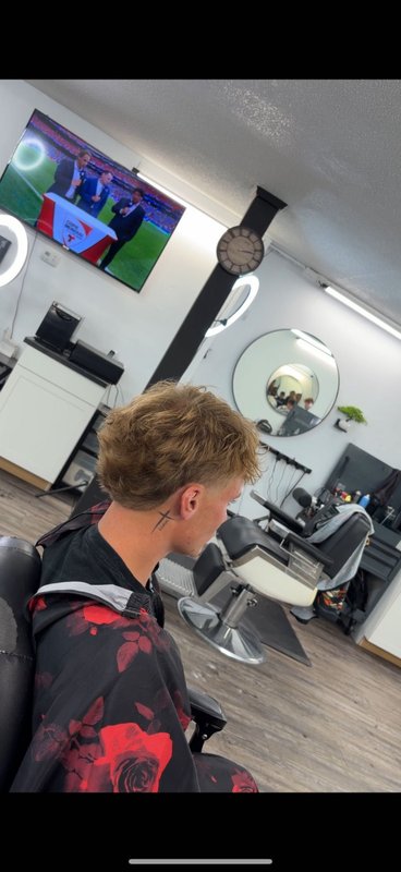Mid Taper haircut at Goodfellas Barber Studio