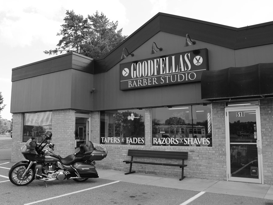 Goodfellas Champlin shop photo 2