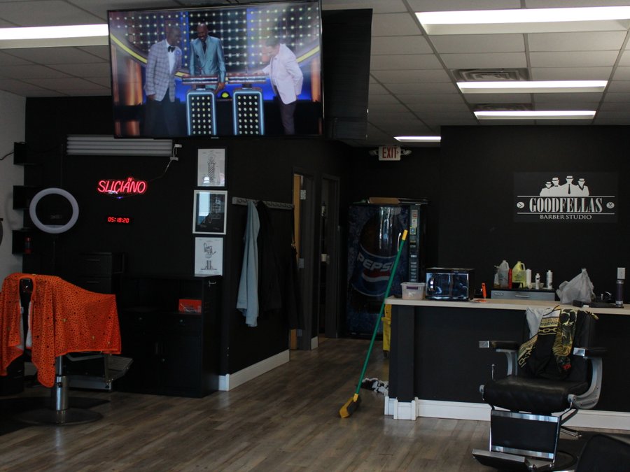 Goodfellas Champlin shop photo 3